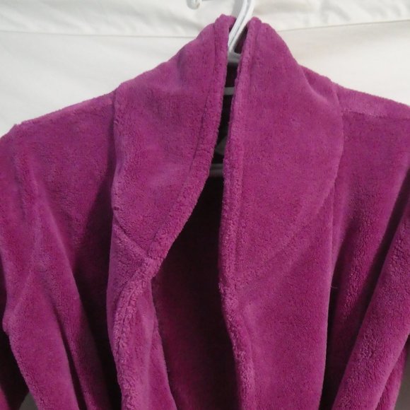 JOE FRESH | large, 10-12 kids | Purple Bathrobe With Snowflake Pocket - Picture 3 of 15